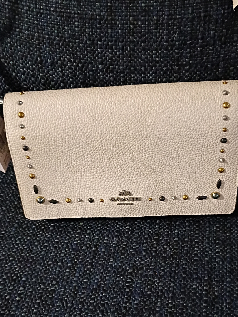 COACH PRARIE RIVETED FOLD OVER CROSSBODY IN CHALK